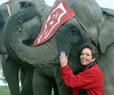 Diana med elefanterna.